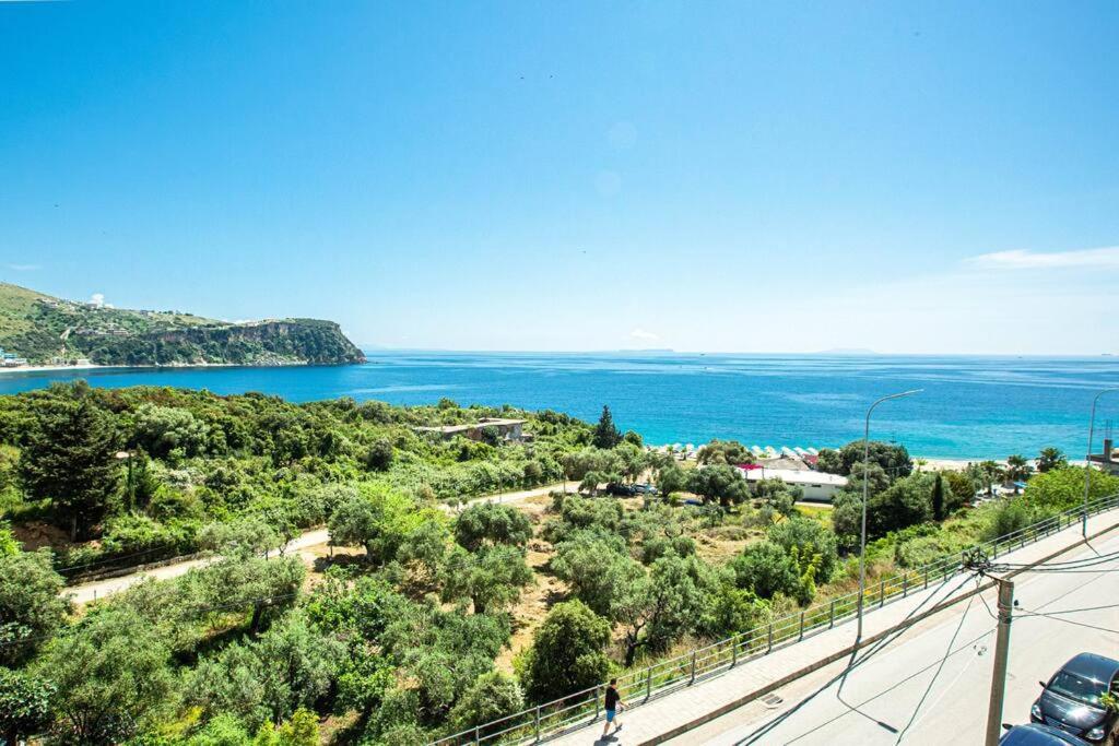 Appartement Blue Maraci 2 - Sea View, Kitchen, Beach Access à Himarë Extérieur photo