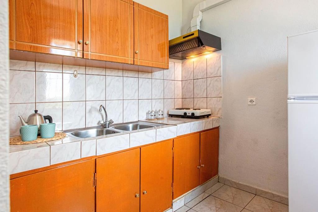 Appartement Blue Maraci 2 - Sea View, Kitchen, Beach Access à Himarë Extérieur photo